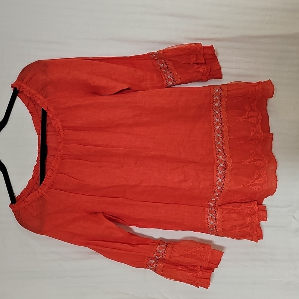 LOLA made In Italy 100%‎ Linen And Lace  Blouse
